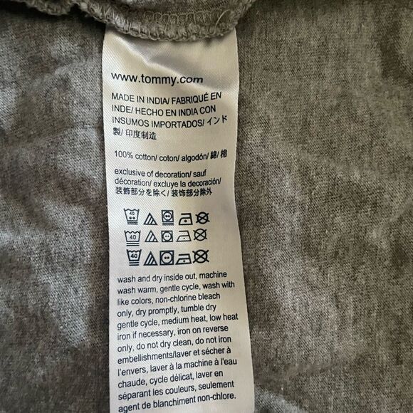 Men’s Tommy Hilfiger New York Gray Short Sleeve Tee Shirt Size Medium - Picture 5 of 7